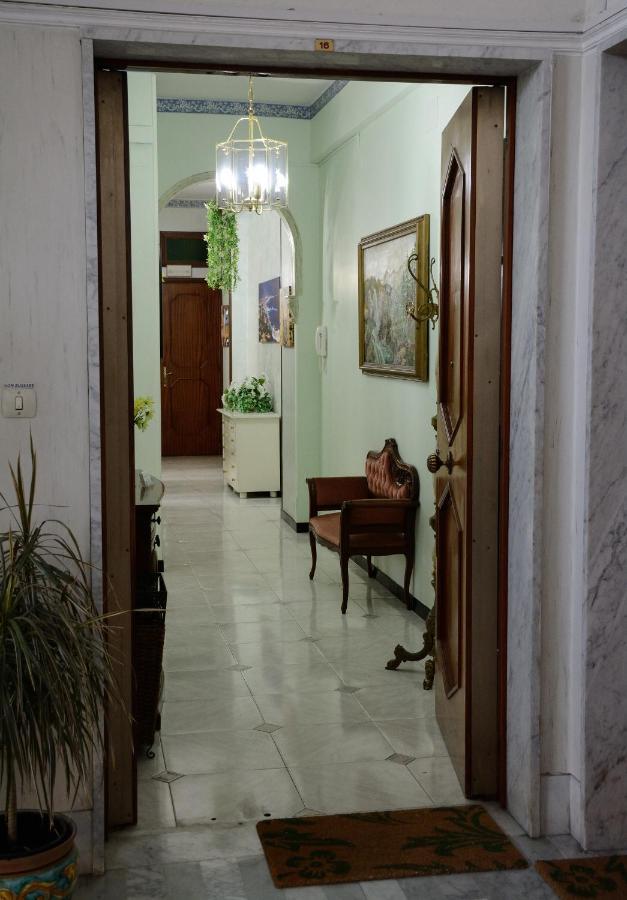 Residenza Margherita - Centralissima Salerno Eksteriør billede